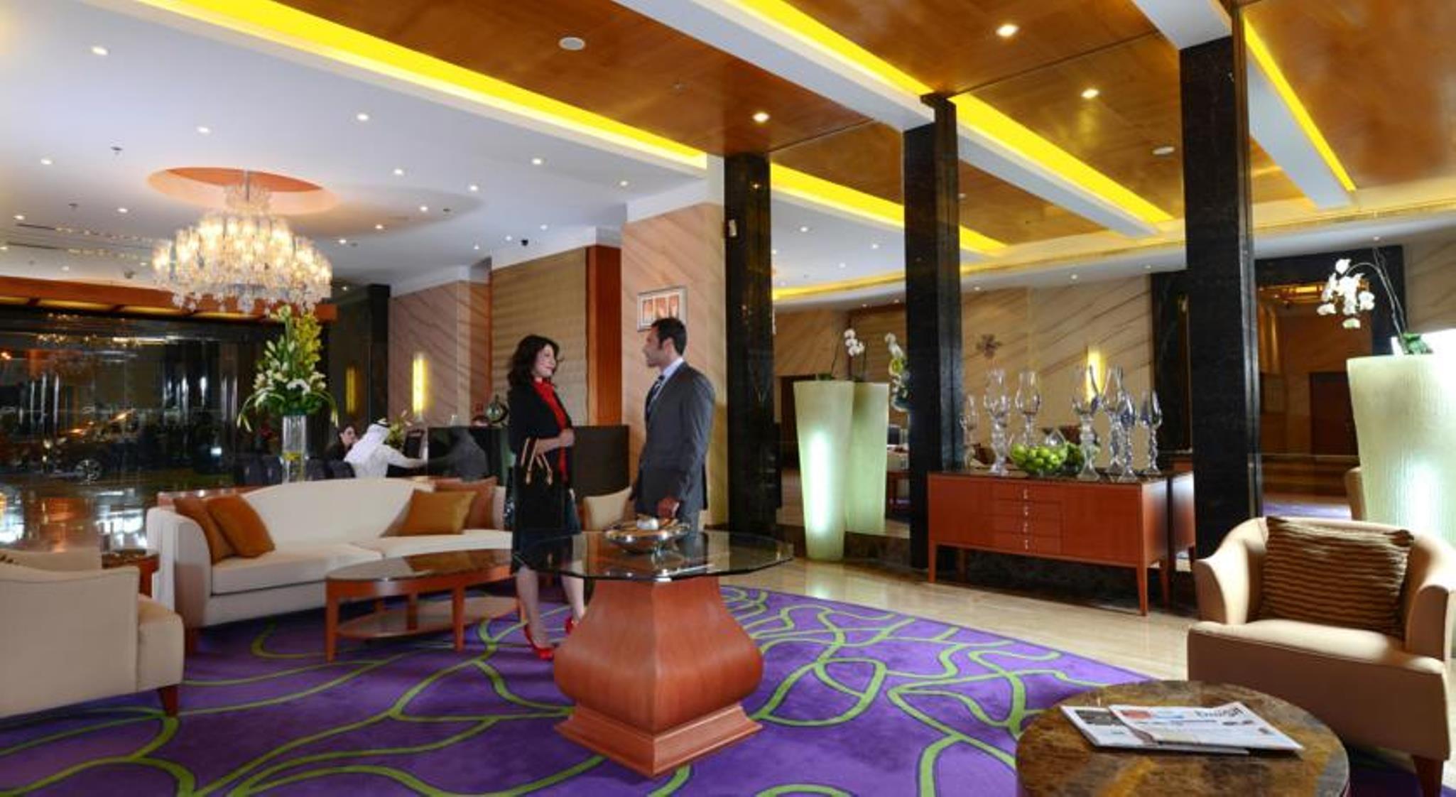 Fraser Suites Seef Bahrain Manama Exterior foto Lobby